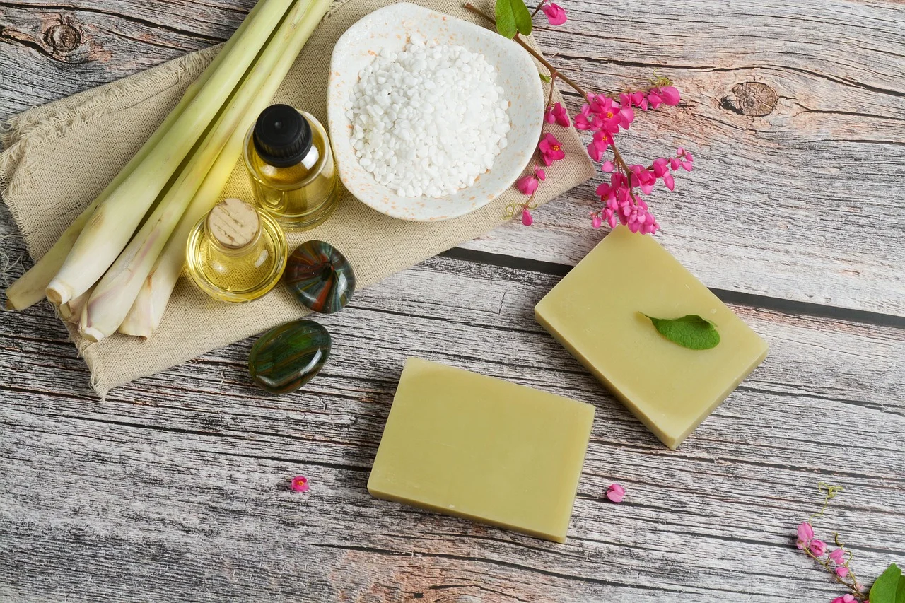 Care sunt pașii legali pentru a produce și vinde săpunuri naturale
